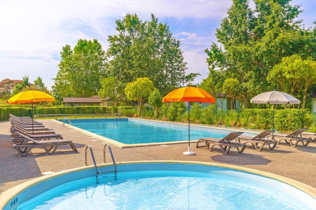 Lagrange Grand Bleu Vacances - Residence Port Lalande Castelmoron-sur-Lot Kültér fotó